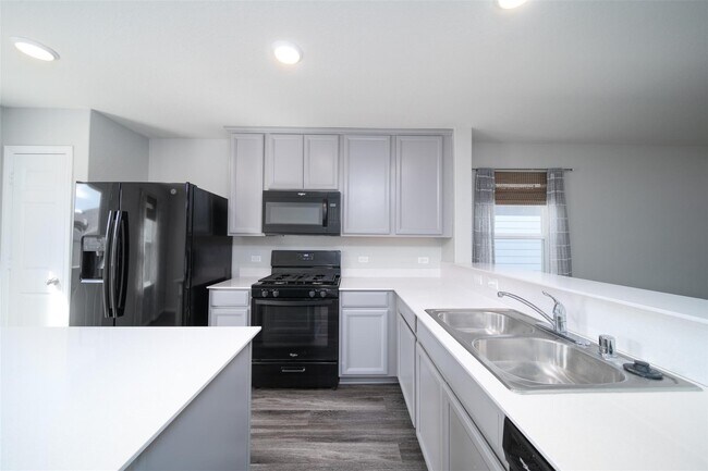 Photo - 24023 Swather Wy