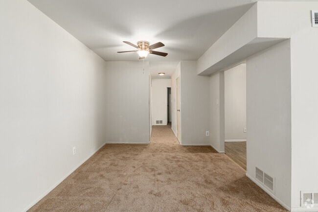 3BR, 2BA - 1,352F - Dining Area