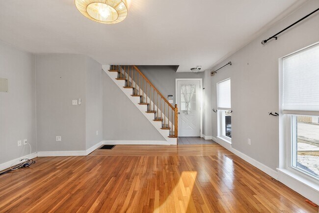 Photo - 12 Wright St Unit 1