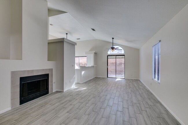 Photo - Beautifully Upgraded 3BD/2BA Home in Henderson’s Green Valley