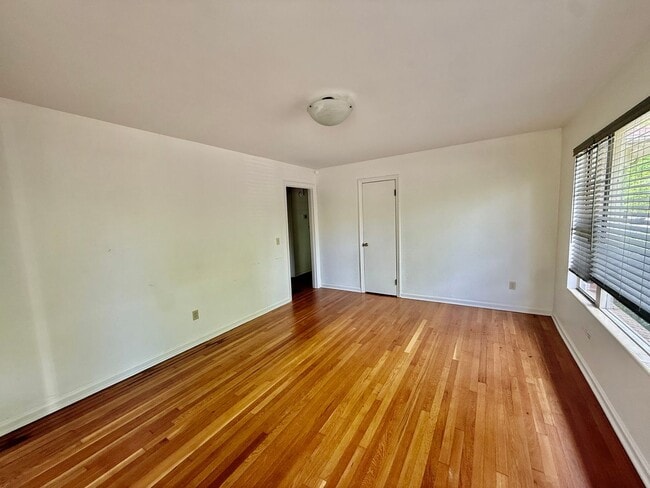Photo - 2 Bedroom / 1 Bath in Decatur’s Historic District – Available Now!