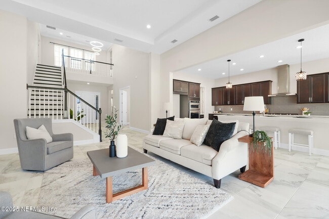 Photo - 233 Morning Mist Ln