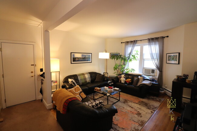 Photo - 52 Parkman St Unidad #22 Rental