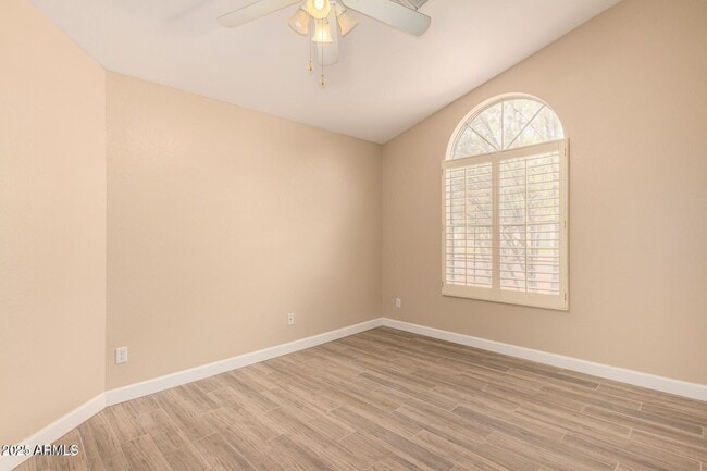 Photo - 3013 E Bluefield Ave