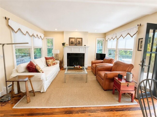 Photo - 41 Calvert Pl