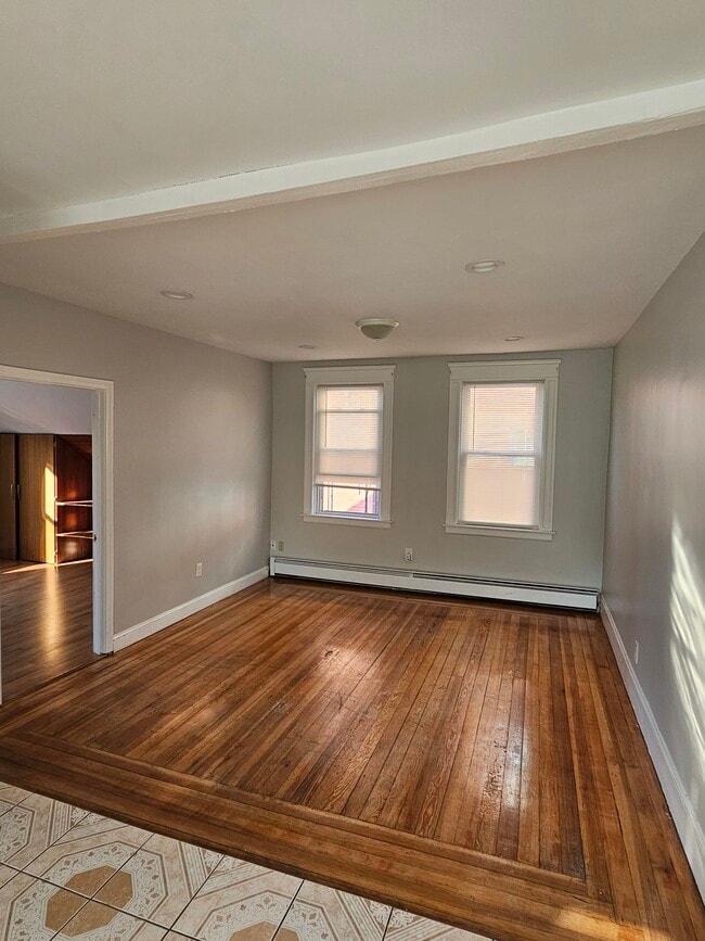 Photo - 91 Berkshire St Unit 2