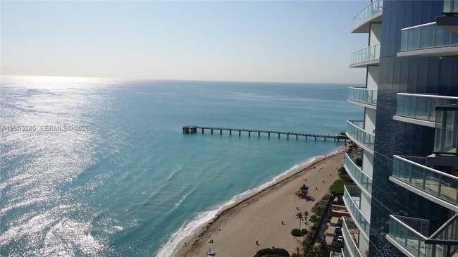 Photo - 17121 Collins Ave Unidad 2306