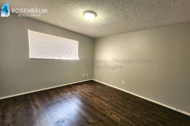 Photo - 1925 W Village Dr Unit 3