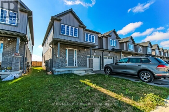 Photo - 345 Kennington Way