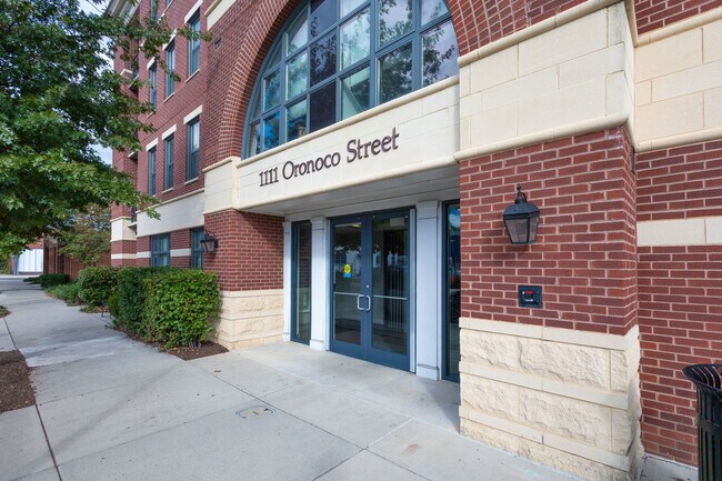 Entrance - 1111 Oronoco St Unit 229