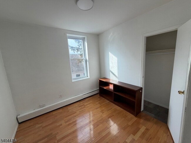 Photo - 114 Center St Unit 4