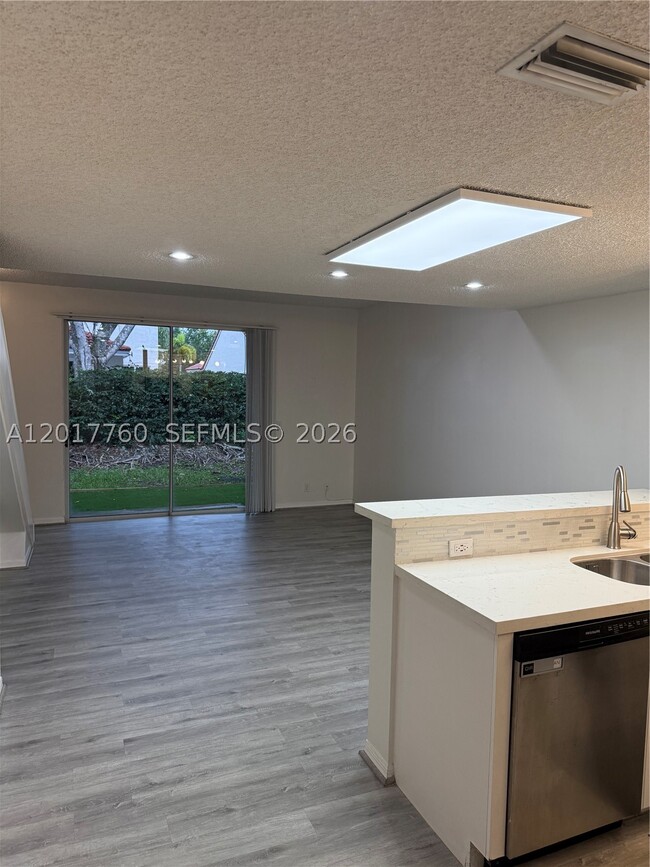 Photo - 1561 Sorrento Dr