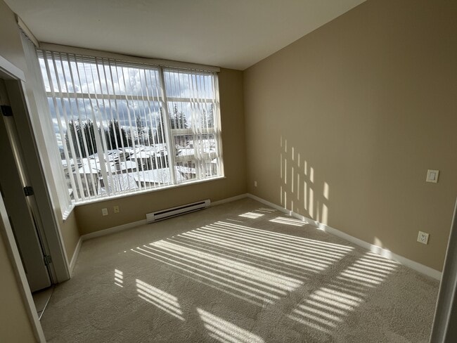 Photo - 9266 University Crescent