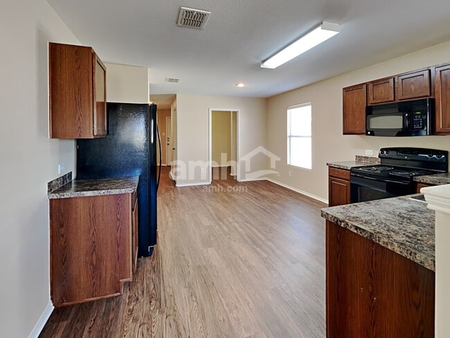 Photo - 4008 Freedom St