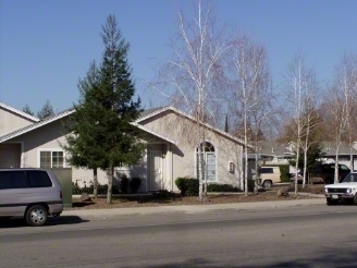 Photo - Lincoln Villas Apartments