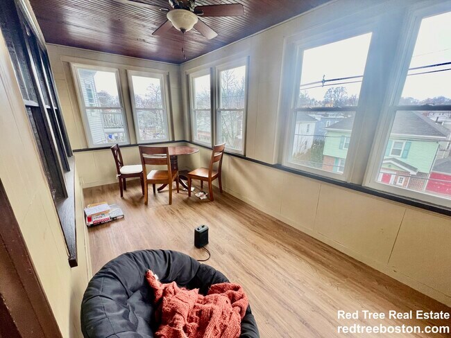 Photo - 72 Nonantum St