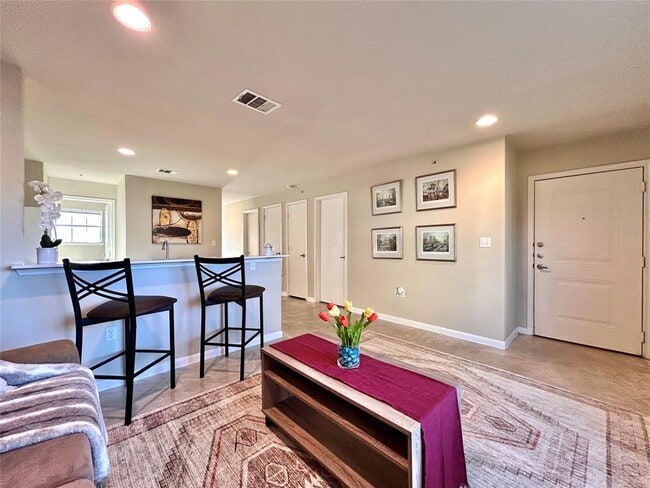 Photo - 304 Stubblefield Ln Unit 304