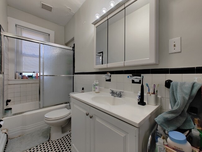 313 Cambridge St Unit 1