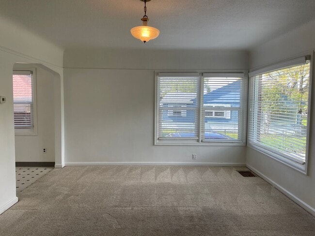 Photo - H3309-3311 Unit H3309