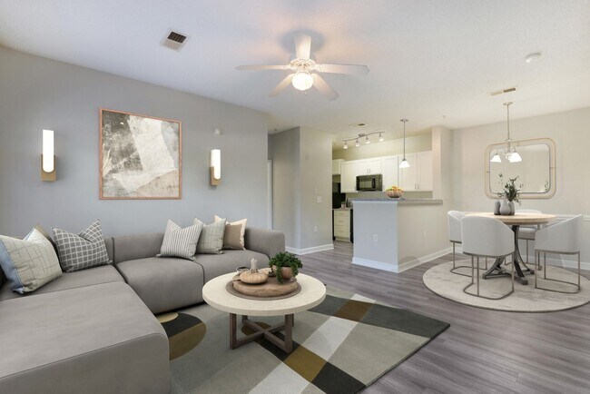 Photo - 2 Bedroom Special!!!!  $99 Look and Lease ... Unit 630