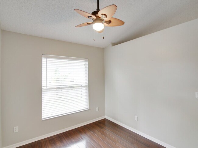 Photo - 16329 Coopers Hawk Ave