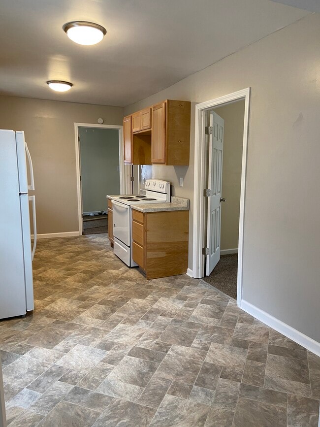 Photo - 986 Tritt Dr