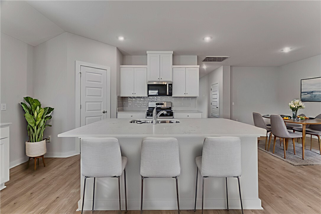 Photo - 4695 W Aurora St