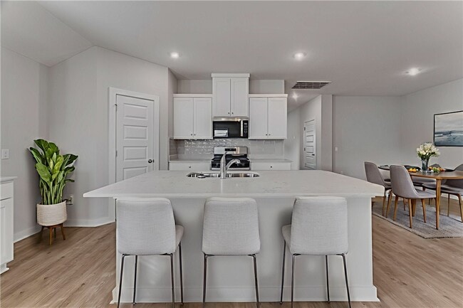 Photo - 4695 W Aurora St