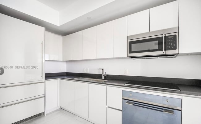 Photo - 1010 Brickell Ave