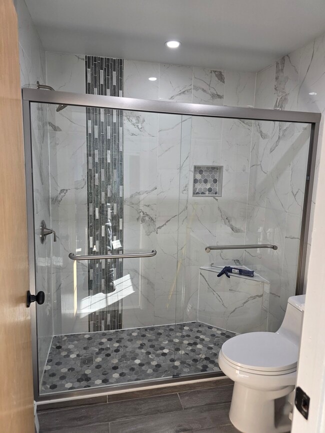 Photo - 228 Duncan Ave Unidad Apartment #2R