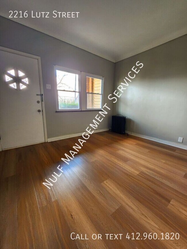 Photo - 2216 Lutz St