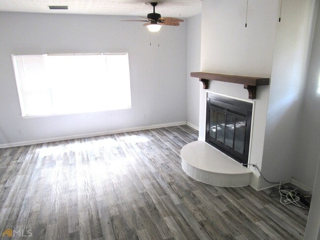 Photo - 8337 Holly Dr