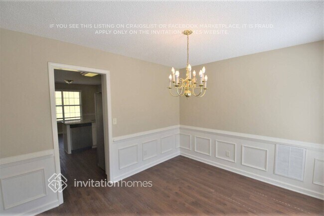 Photo - 1011 Crown River Pkwy