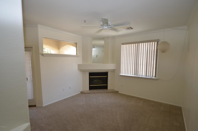 Photo - 2992 N Miller Rd Unit 213A