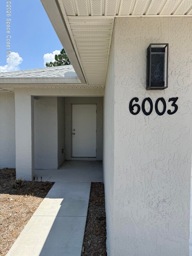 Photo - 6003 Sisson Rd