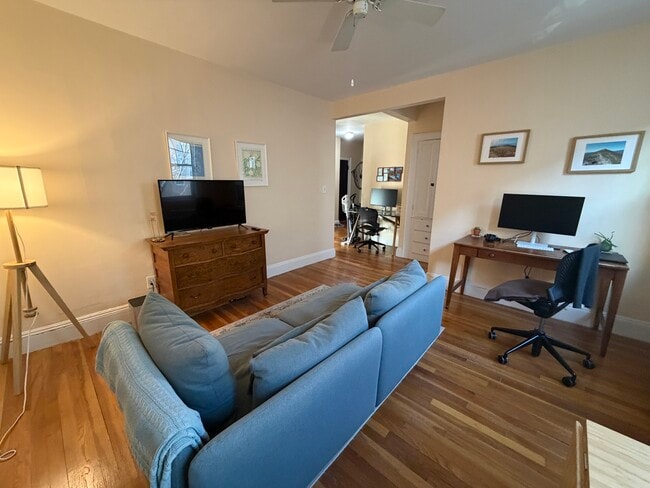 48 Strathmore Rd Unit 26
