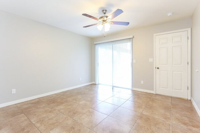 Photo - 1718 SW 12th Terrace