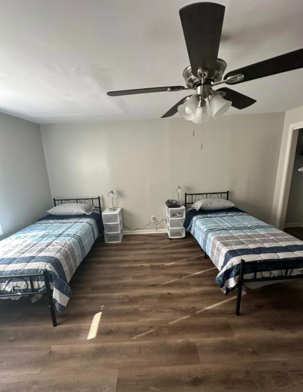 Building Photo - 777 SOMEWHERE Rd