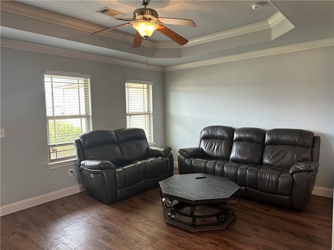 Photo - 3903 S W Capstone Ave