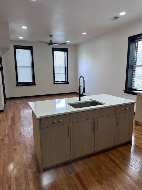 Photo - 1916 S Loomis St