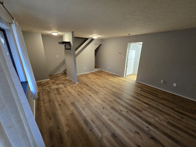 Photo - 26640 Lake of the Falls Blvd Unidad 26640