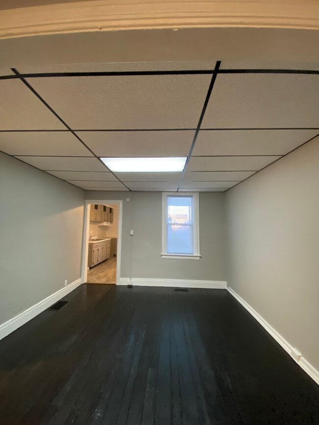 Photo - 3 Bdrm, 1.5 Bath