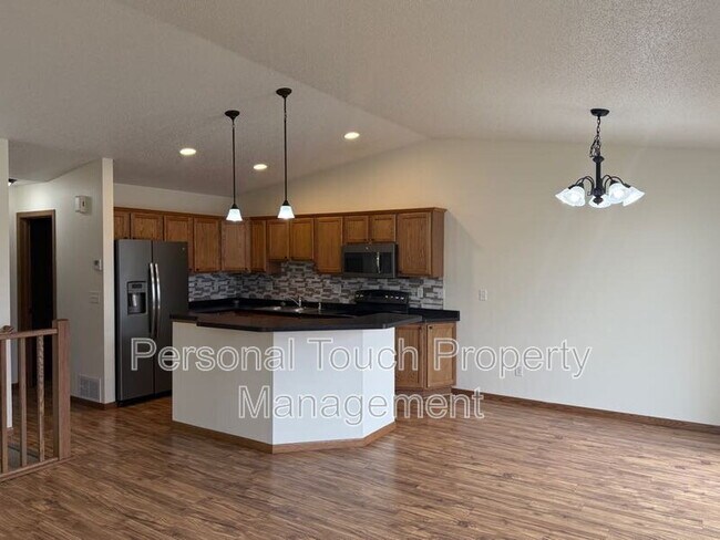 Photo - 2320 5th St W Unit B