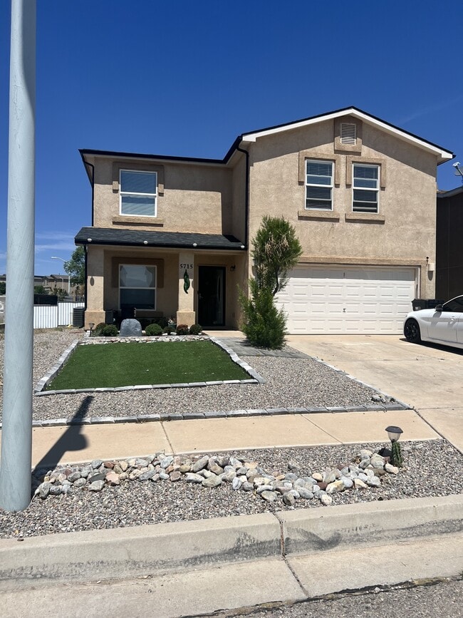 Building Photo - 5715 Cibola Dr NE