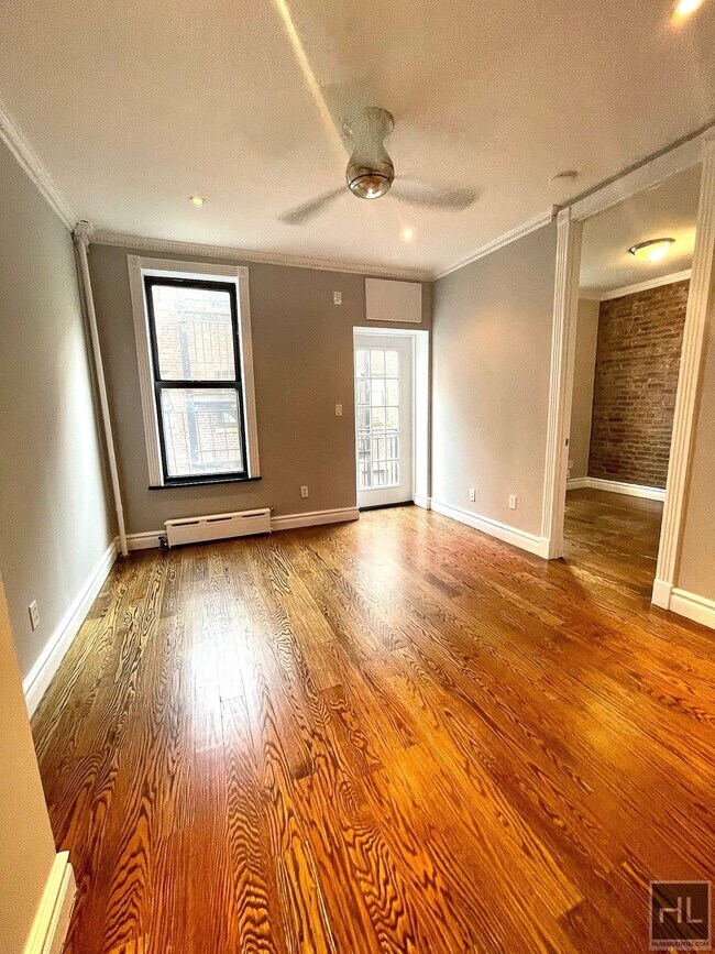 Photo - East 18th Street Unidad C4