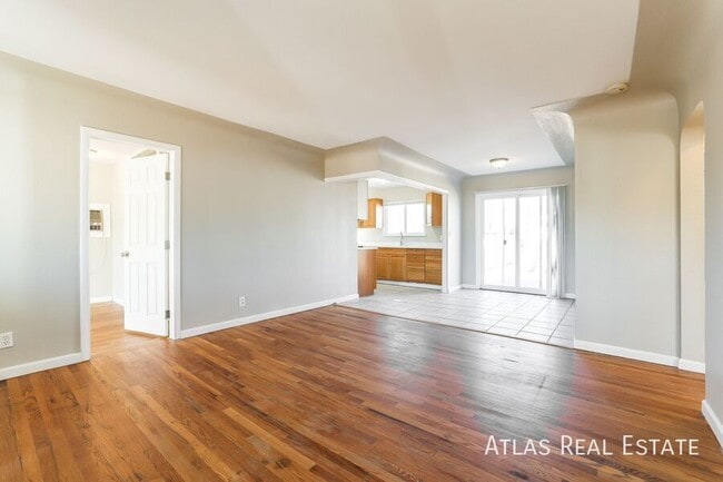 Photo - 2241 N Moline St