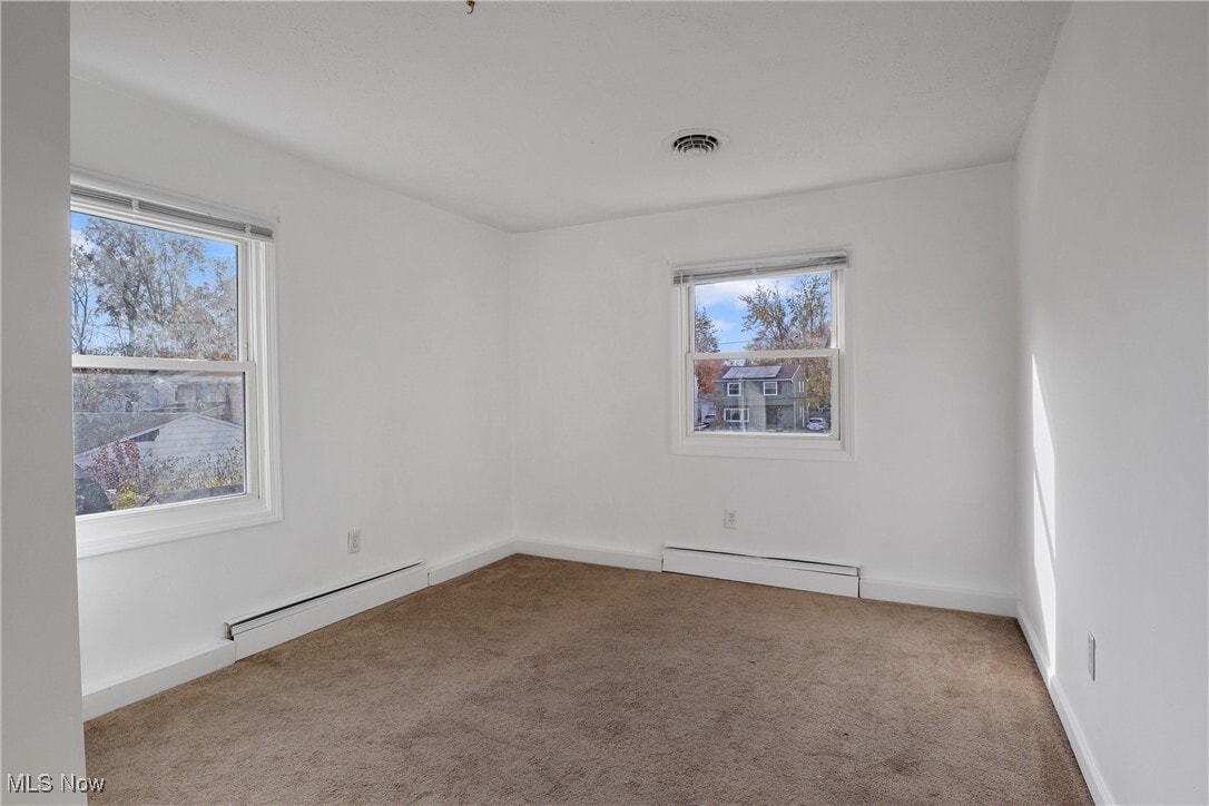 Photo - 728 E 343rd St