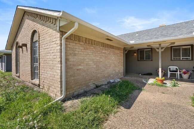 Photo - 15839 El Estado Dr