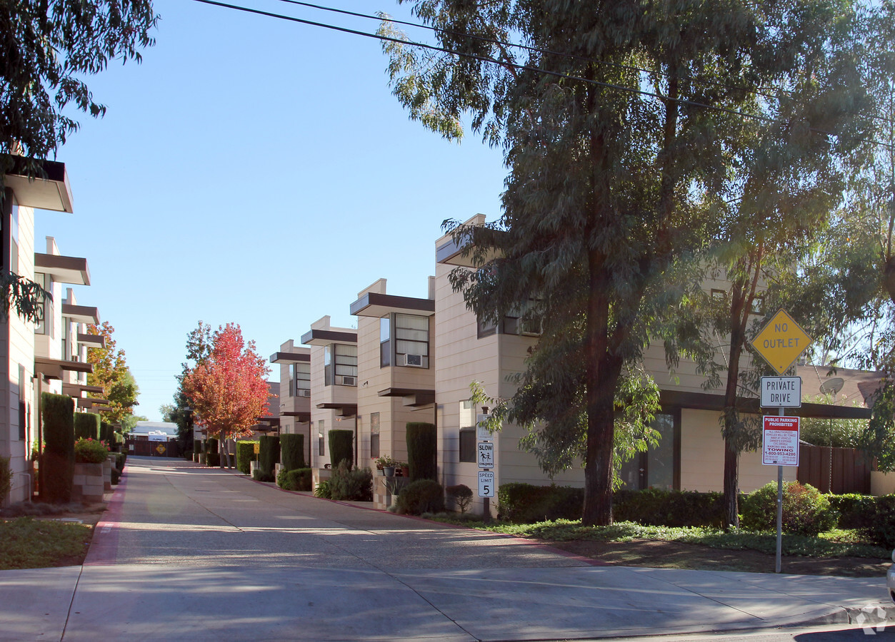 Photo - Emerald Garden Townhomes