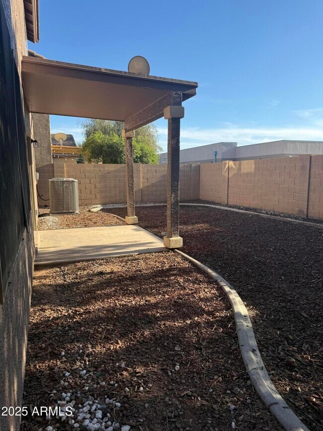 Photo - 2014 S Falcon Dr